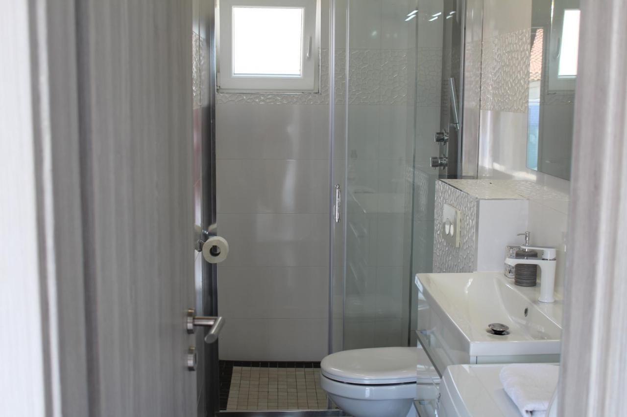 Luxury apartment Maestral - private pool Split Extérieur photo