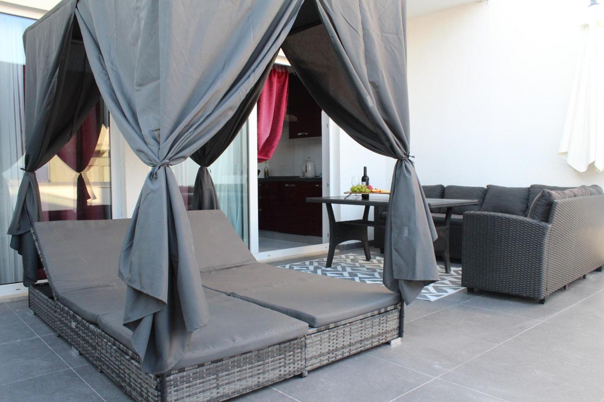 Luxury apartment Maestral - private pool Split Extérieur photo